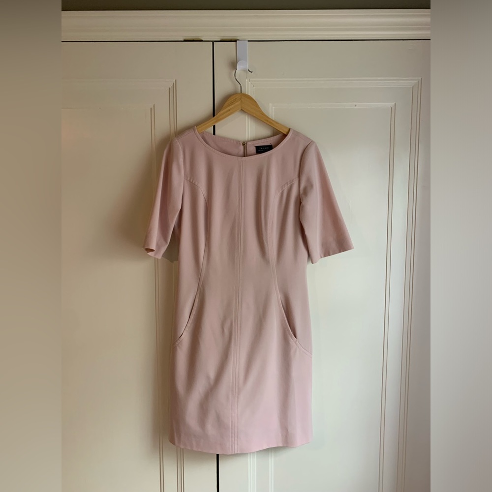 Tahari ASL Short-Sleeve Split Neck Shift Dress w/ Pocket